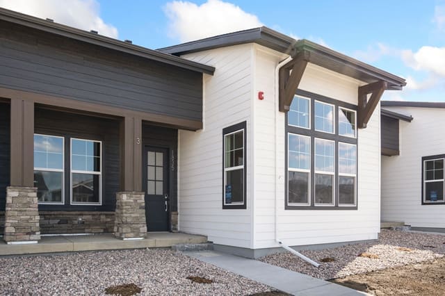 Bloom – 2978 Fleet Drive #2